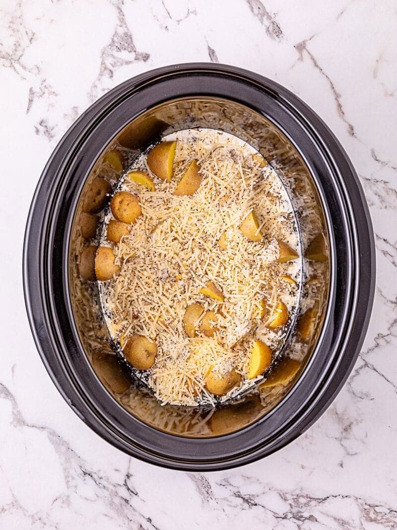 Creamy Garlic Parmesan Chicken Thighs with Tender Potatoes