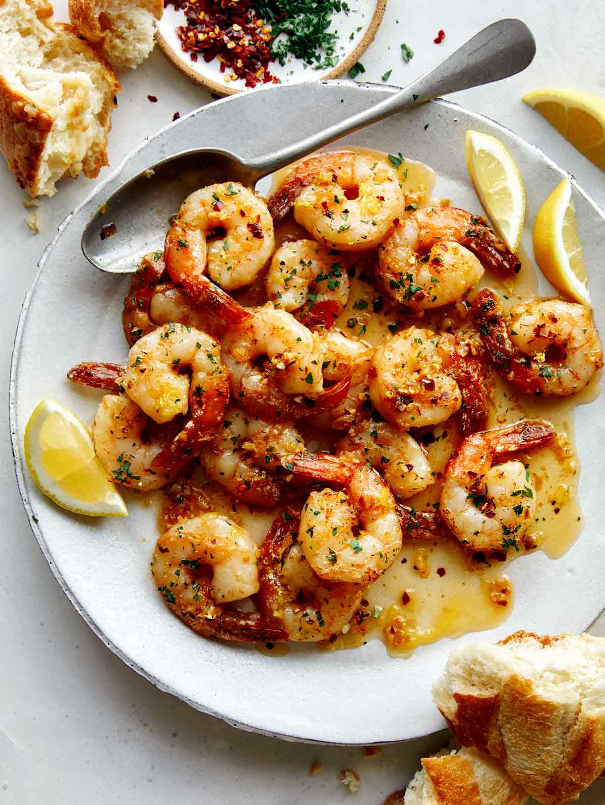 Shrimp Scampi with Tender Shrimp and Garlic Butter Sauce