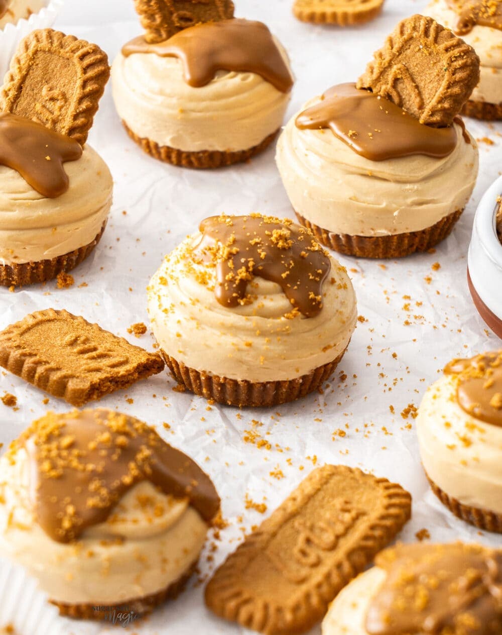 Mini Biscoff Cheesecakes With Creamy Cookie Butter Filling