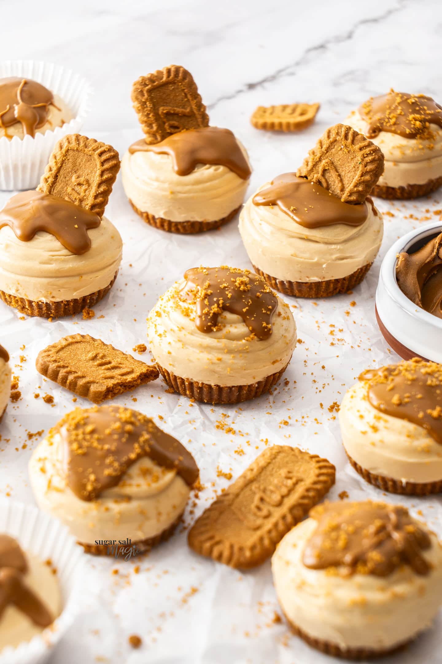 Mini Biscoff Cheesecakes With Creamy Cookie Butter Filling